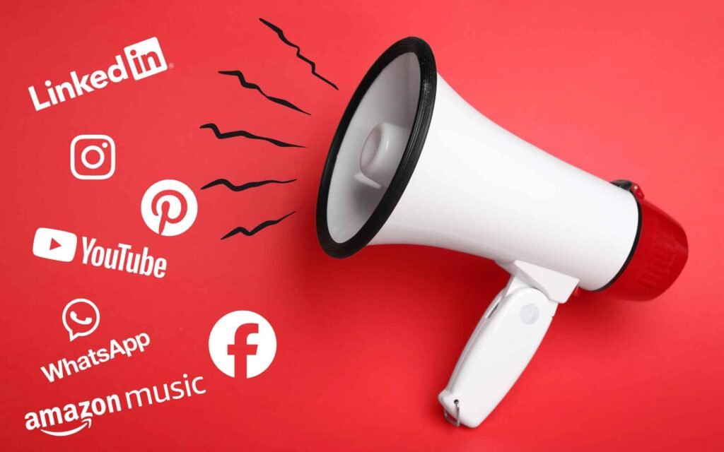 Comunicación en Canales Digitales y Redes Sociales